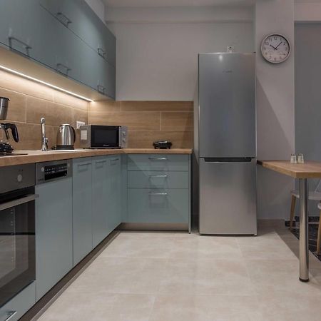 Central Spacious Apt Close To Port-Sites W/View 2 Heraclión Exterior foto