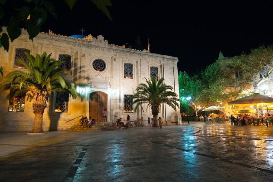Central Spacious Apt Close To Port-Sites W/View 2 Heraclión Exterior foto